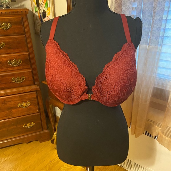 🔴3/$30 Sale🔴 NWOT🔥Auden Raspberry Lace Bra - Picture 3 of 3
